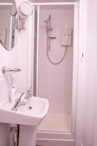 2 Bedroom Property Near Old Town and Grassmarket