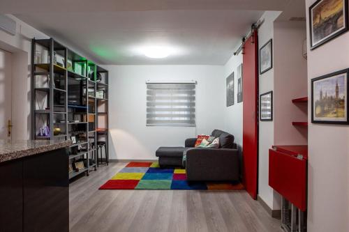 . Cosy 2Bed in Madrid weasy Airport access