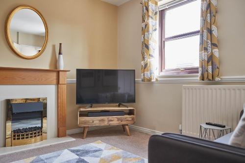 Wood Street Cottage - image 8