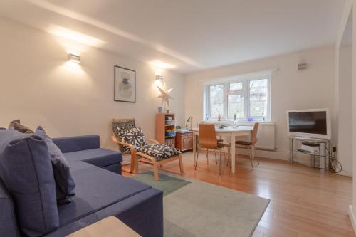 Well located 2 Bed 1 Bath in Elephant & Castle 