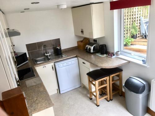 Rosalie Annexe - image 4