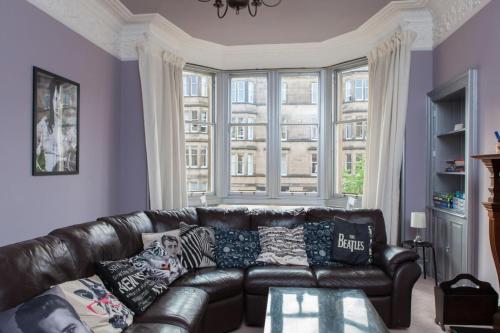 Stylish 3-bed 2-bath Flat, , Edinburgh and the Lothians