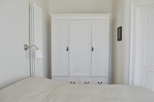 Newly Furnished Apartment in Edinburgh City Centre