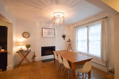 Townhouse in Clifton Village - R&R Guesthouse #3