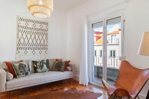 Charming Two-Bedroom Apartment with Balcony Lisbon 