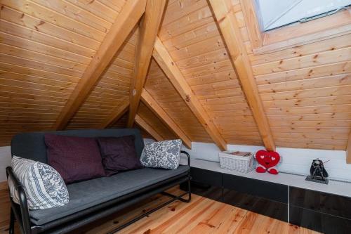 Attic with balcony in Bairro Alto