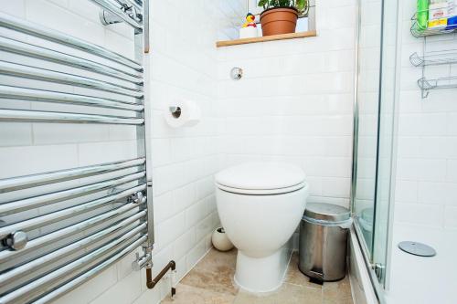 Stylish One Bedroom Flat in Vauxhall - image 4