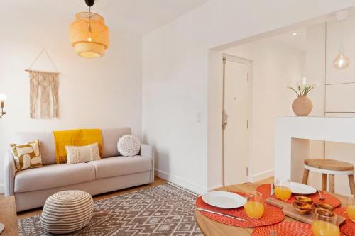 Modern Portuguese 1 Bedroom Apartment in Belém, Lisbonne