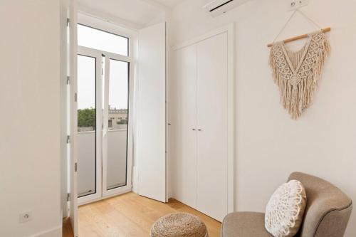 Modern Portuguese 1bed flat in Belém - image 13