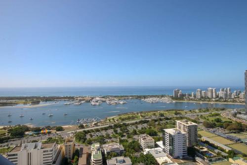 3BDR Unit 39th floor with GYM & POOL