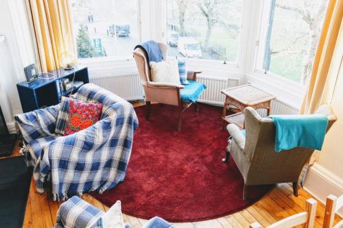 Traditional apartment oer the Meadows - Sleeps 11 - image 14