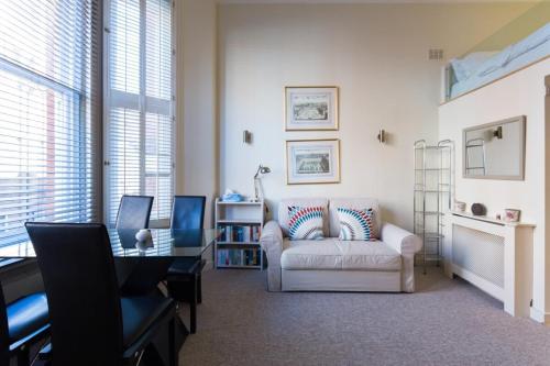 Modern 1 bed Flat in Knightsbridge - image 4