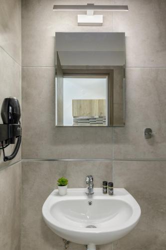 Hotelo Sunshine Apartments - image 6