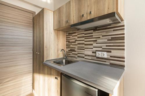 Hotelo Sunshine Apartments - image 11