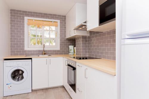 Isla Saint Tropez Apartment Javea Arenal by Rock Rentals