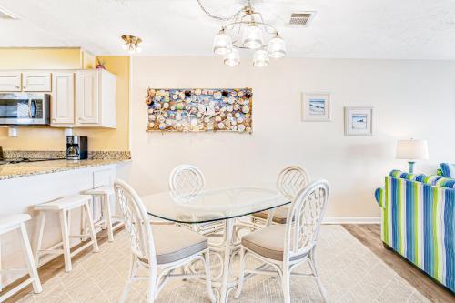 Gulf Getaway - image 9
