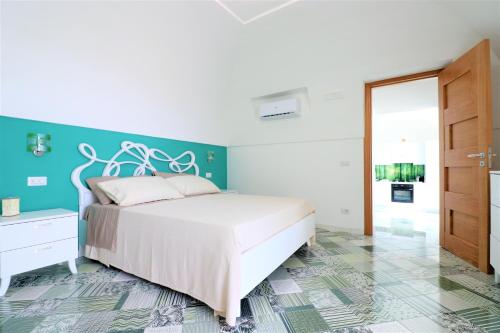 Mary's Apartments - De Vivo Realty Massa Lubrense