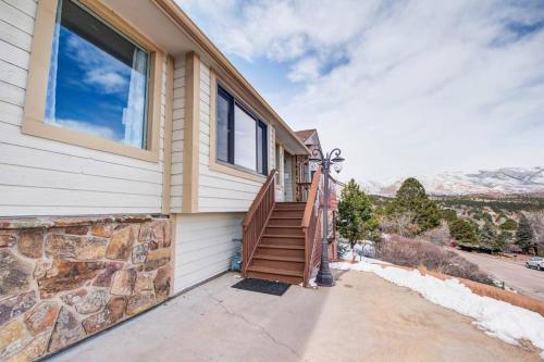 AF Academy Villa Sleeps 14 5Bdrm/4Bath & Game Room