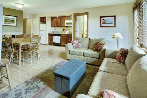 One-Bedroom Suite