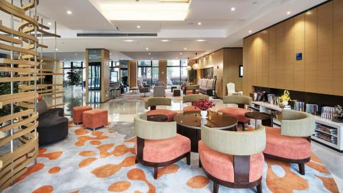 Exterior view, Holiday Inn Express Shanghai Gongkang By IHG in Baoshan