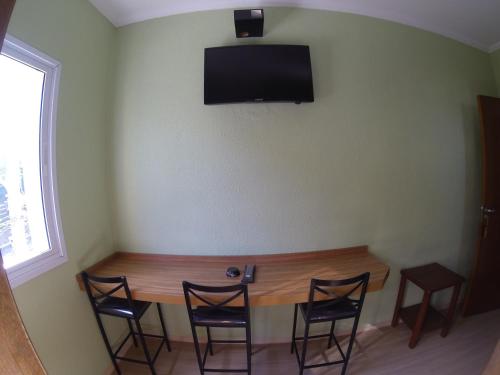 Hotel Paris in จันเดีย