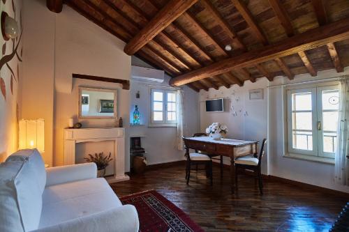  CENTRAL- VIEWS - AIR CONDITIONING - Easy Parking -SELF CHECK In in Perugia
