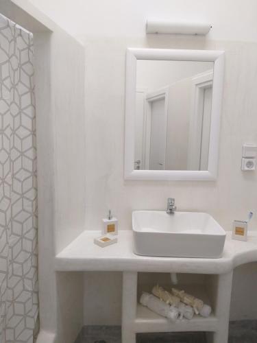 Youth hostel Anna in Perissa