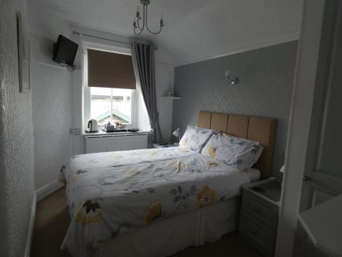 White Rose - image 11