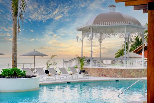 Grand Park Royal Luxury Resort Puerto Vallarta – All Inclusive - Photo 8 of 56
