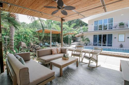 Piscina, Tamarindo Bay Boutique Hotel, Apartments & Suites in Tamarindo