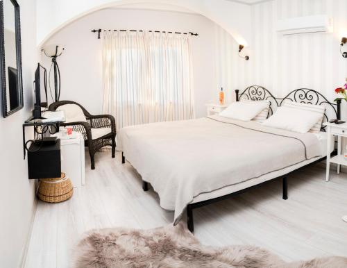 A&B Home Hotel - image 8