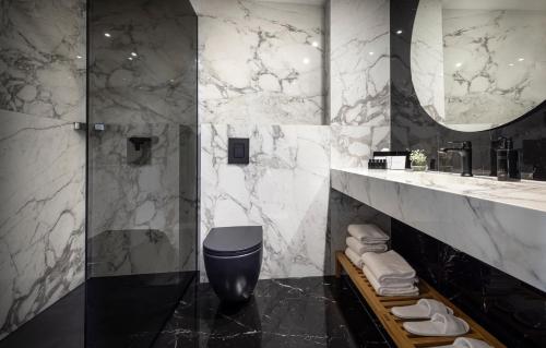295454744 Grand Hotel Adriatic