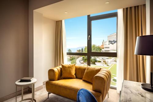 295456267 Grand Hotel Adriatic