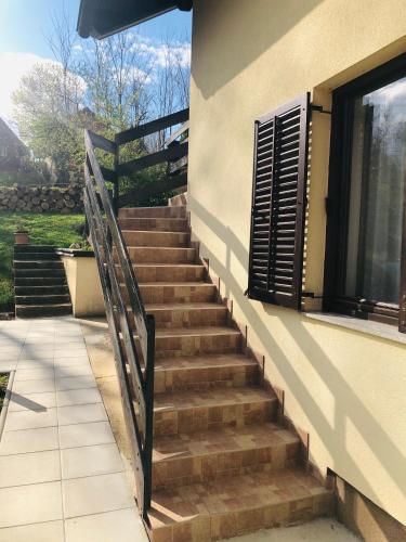 花園, Kod Basaričeka (Kod Basariceka) in 下斯圖比察