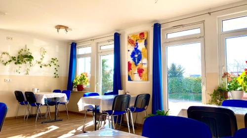 Food and beverages, i-Motel Obertshausen nahe Frankfurt in Obertshausen