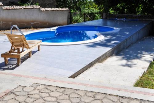 Peldbaseins, Studio Apartment in Palamartsa in Palamartsa