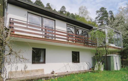 Stunning Apartment In Hinterweidenthal With House A Mountain View