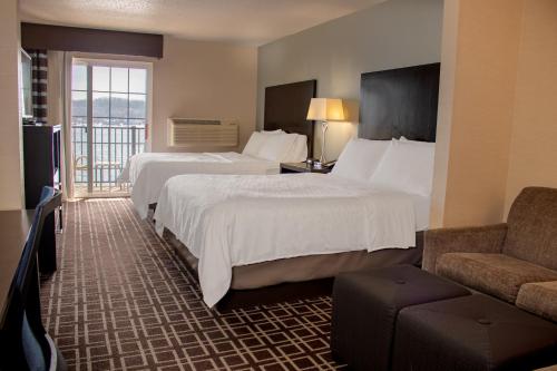 Holiday Inn Express Le Claire Riverfront-Davenport by IHG