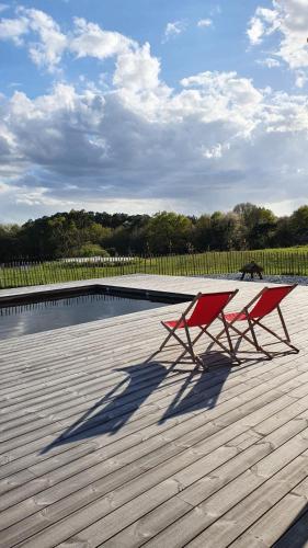 Dihan Evasion- Outdoor accommodations - image 2