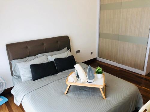 Paragon Suite Homestay by HomestayJB
