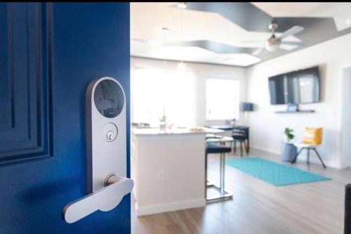 Lux Penthouse Skyline, Views Gym , Free Parking & Wifi Lux Penthouse Skyline, Views Gym , Free Parking & Wifi