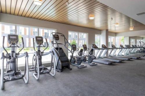 Lux Penthouse Skyline, Views Gym , Free Parking & Wifi Lux Penthouse Skyline, Views Gym , Free Parking & Wifi