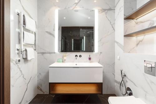 SkyRent24 Moscow City Golden apartment 3х комнатные Апартаменты Москва Сити