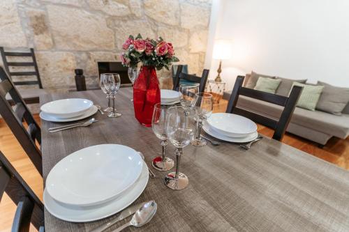 Authentic Porto Apartments - image 7