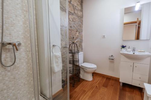 Authentic Porto Apartments - image 6
