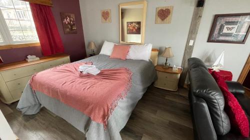 Suite with Lake View