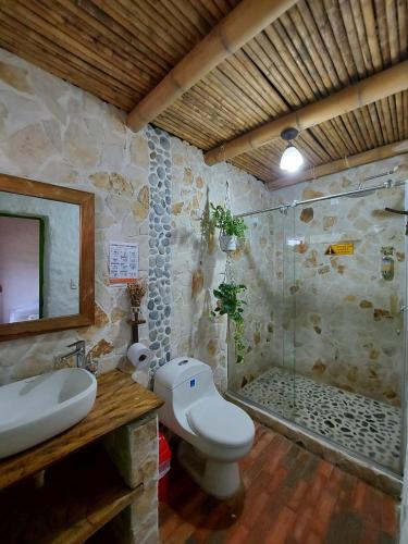 Cholupa Hostel Paicol