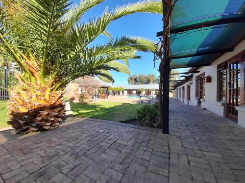 Baron's Palace – Oudtshoorn, KS