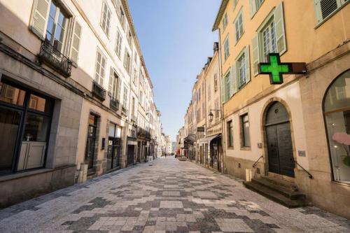 La veilleuse - Appartement au cœur du centre ville in Limoges