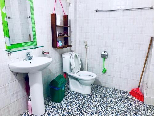 Meo Vac Cosy Hostel - Tap to explore photos